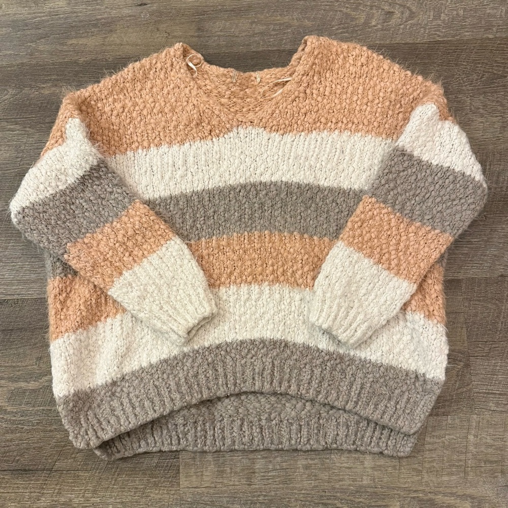 Altar'd State V-Neck Sweater - Cream, Tan, Gray